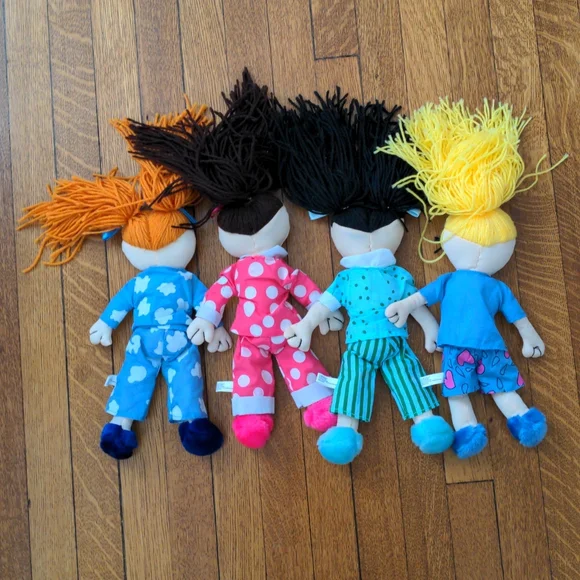 Sleep Over Dolls Set of Four - Picture 2 of 2